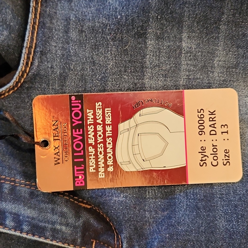 Jr. Enhancing butt jeans - Picture 4 of 6